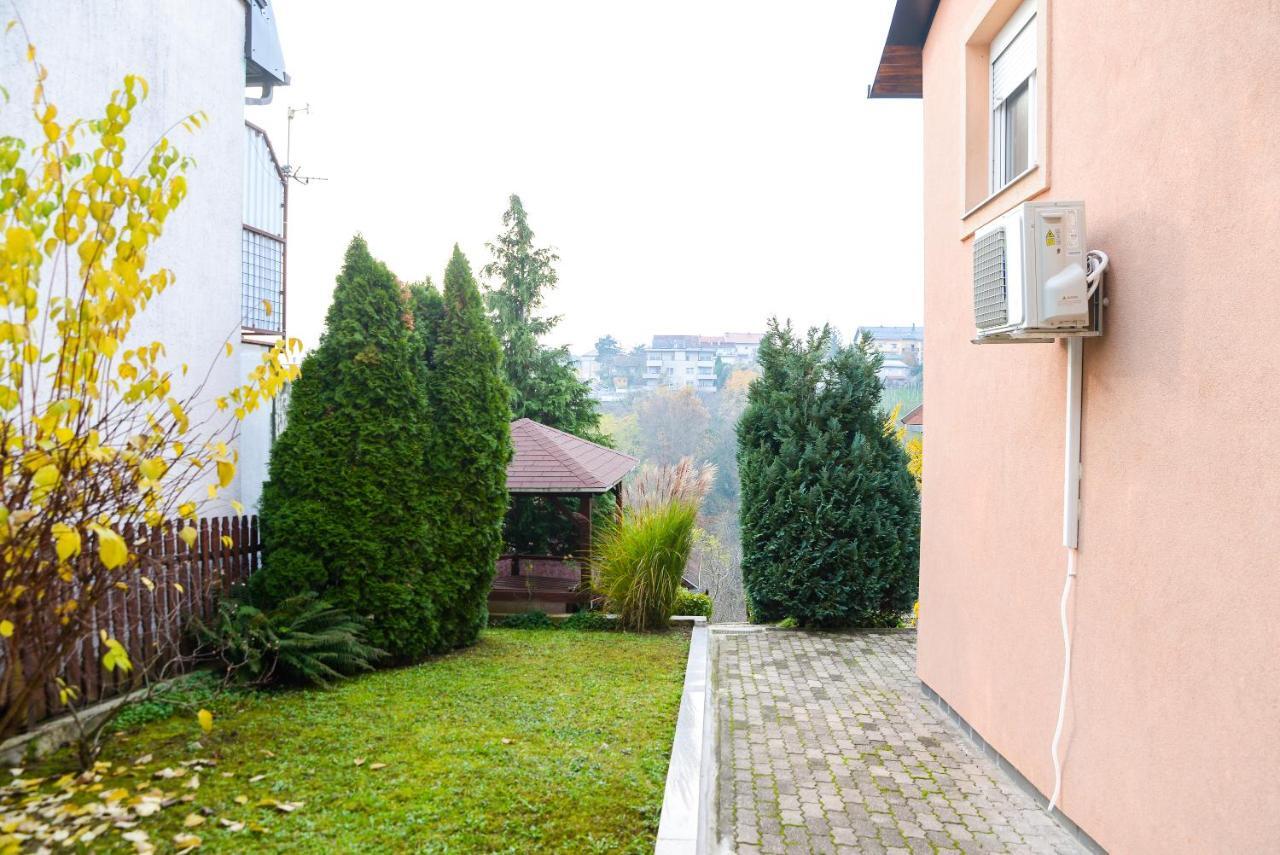 Apartamento Dreamy Garden Zagreb Exterior foto